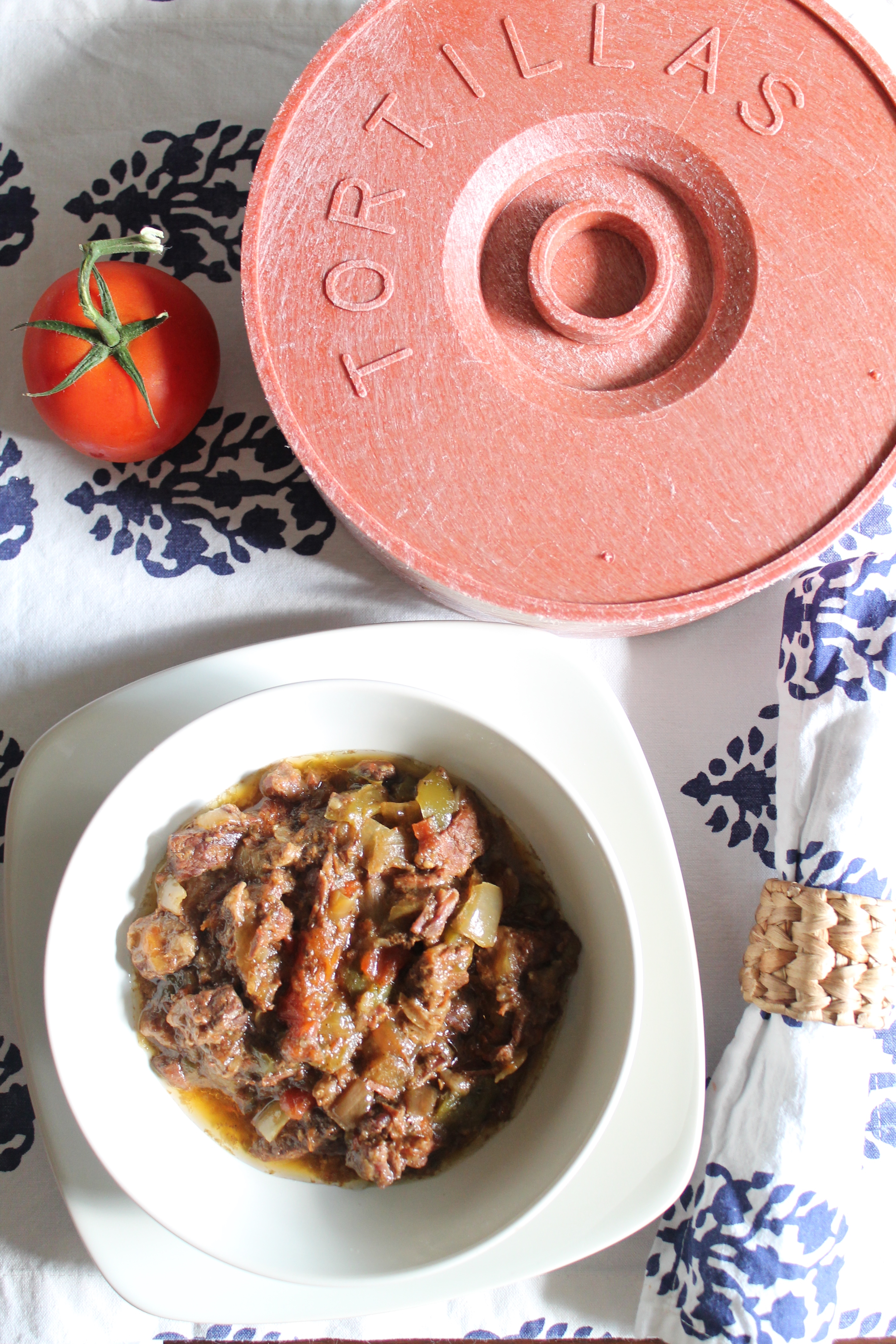 The easiest and best slow cooker carne guisada.