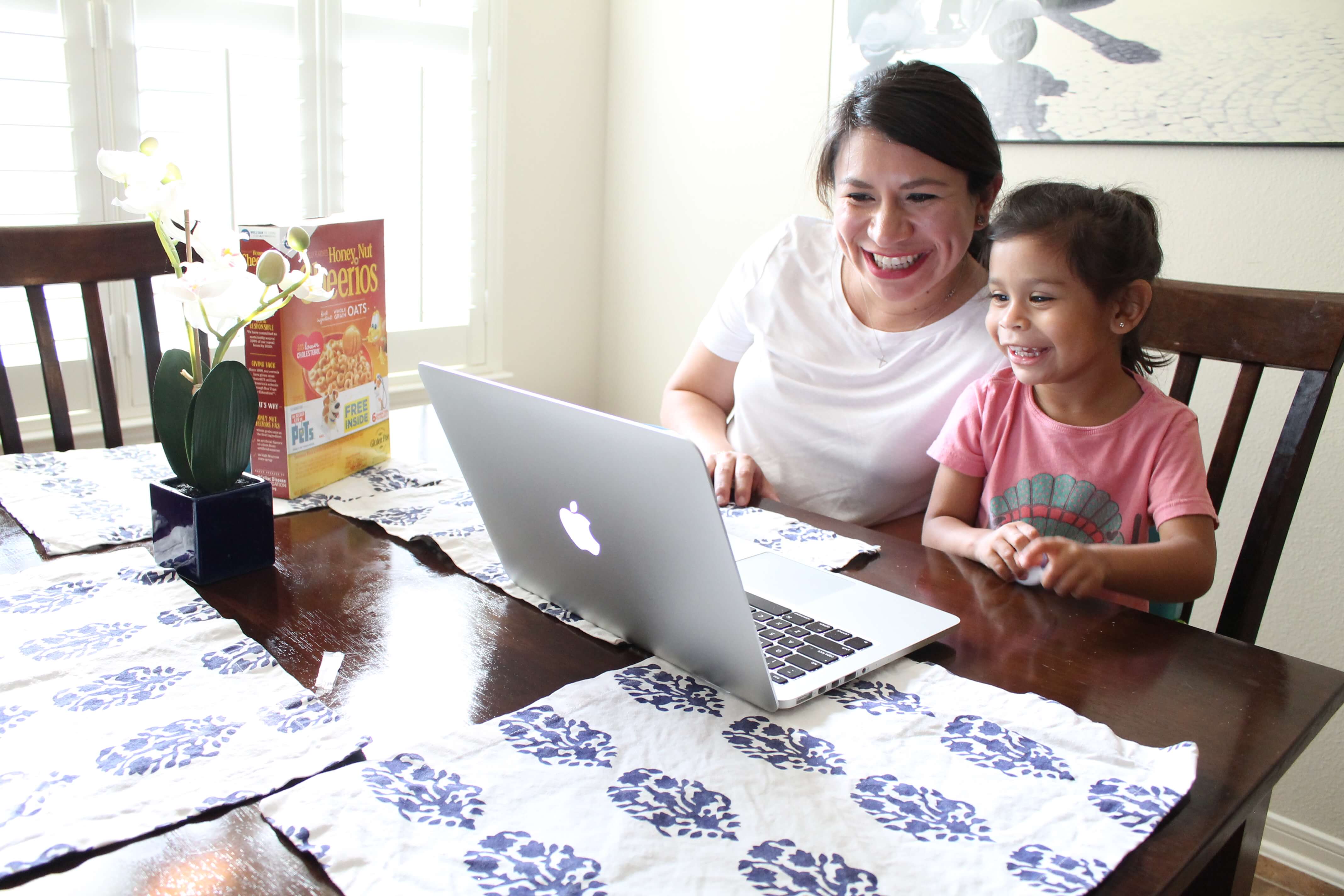 3 Ways to Bond With Your Child in the Morning. Fun and simple ways to start the day off right with your child.