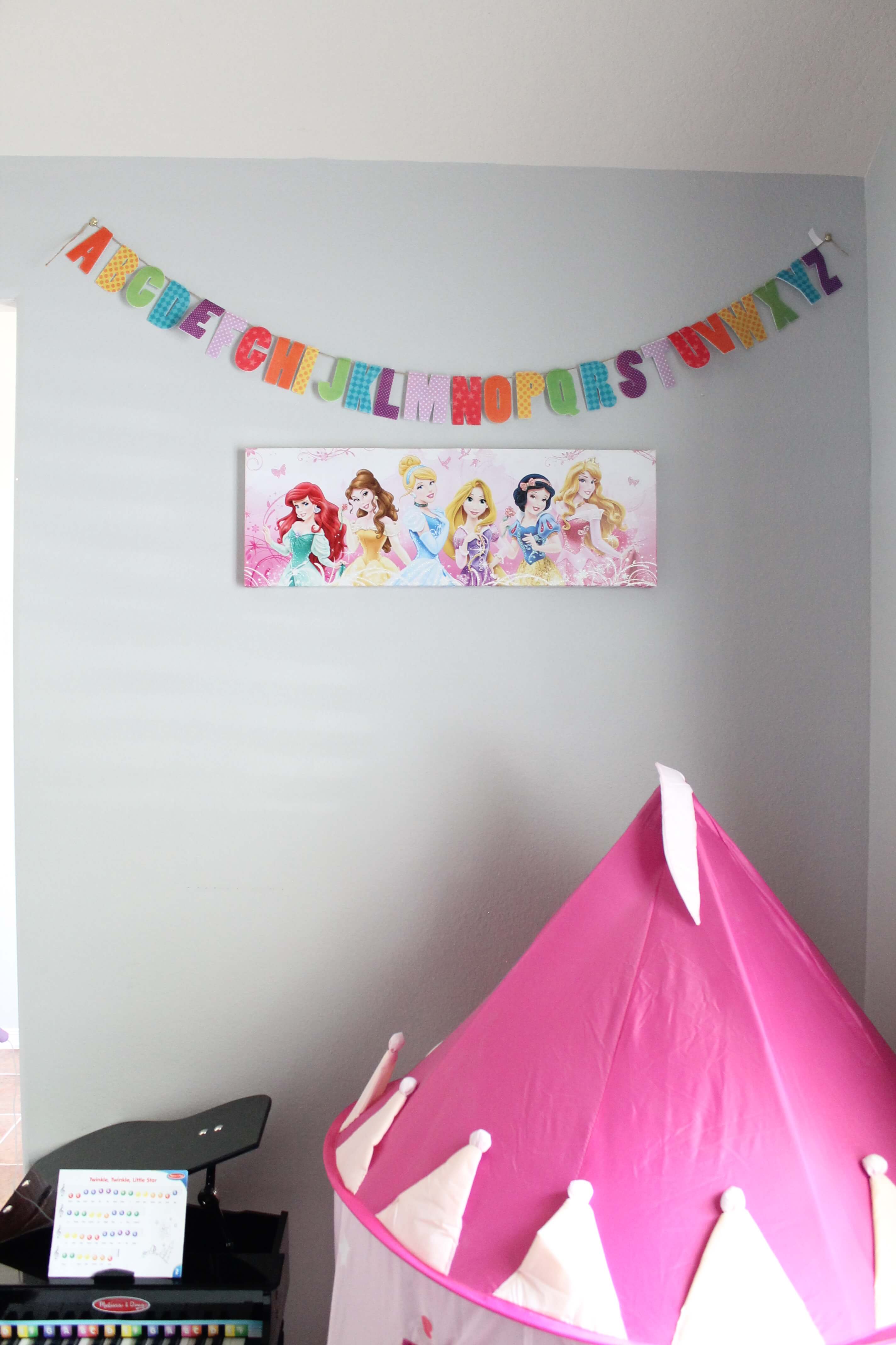 Playroom Organization Hacks: wall details.