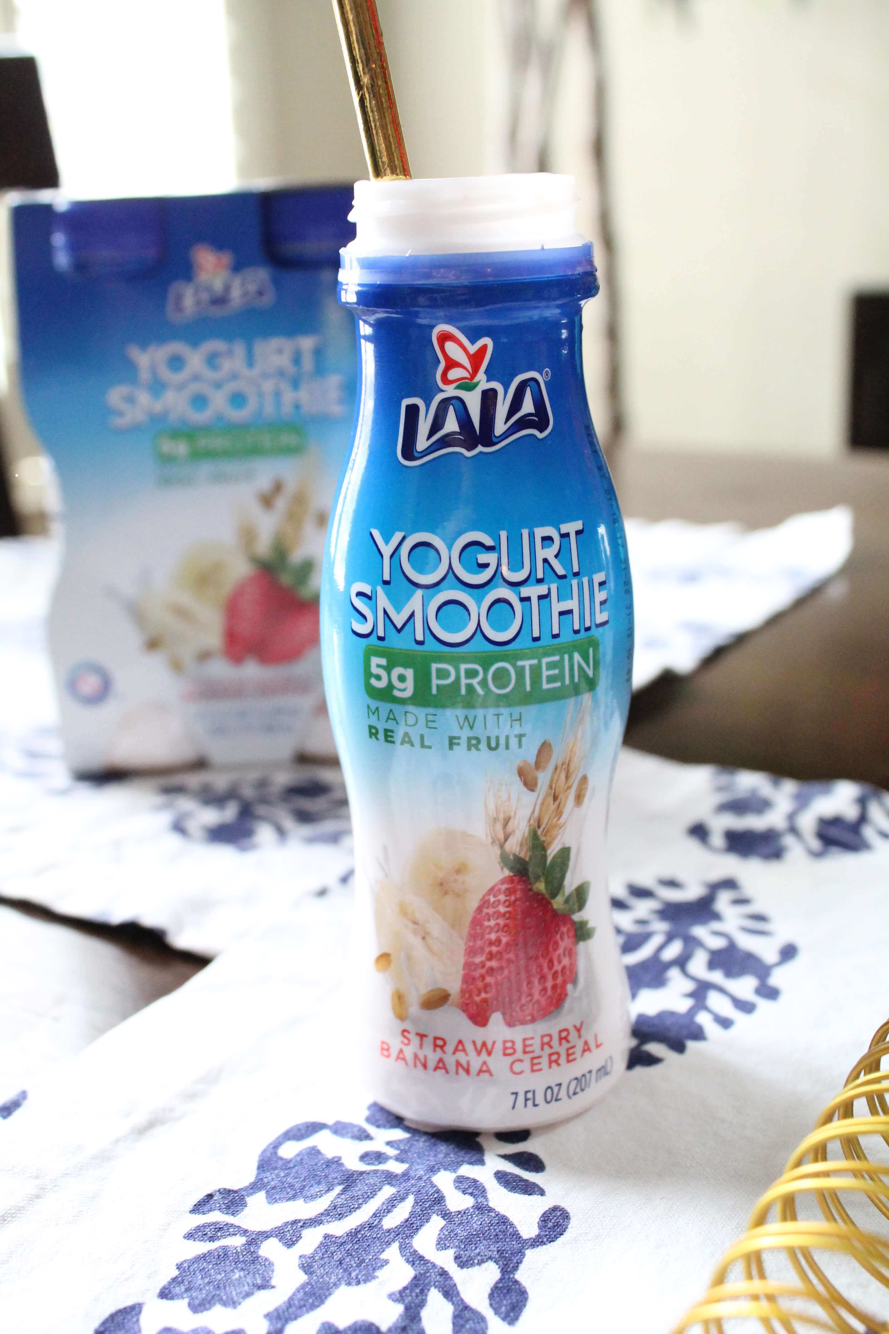 LALA Yogurt smoothies are the best breakfast solution for moms on-the-go. #LALAHEB #ad
