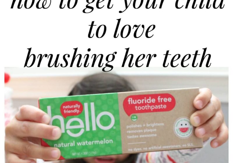 How to get your child to love brushing his or her teeth! A must-read for all parents who are struggling to get their little ones to brush their teeth. Hello kids toothpaste is the solution! It's a naturally friendly toothpaste sure to make your child rush to brush! #ad #brushhappy @helloproducts