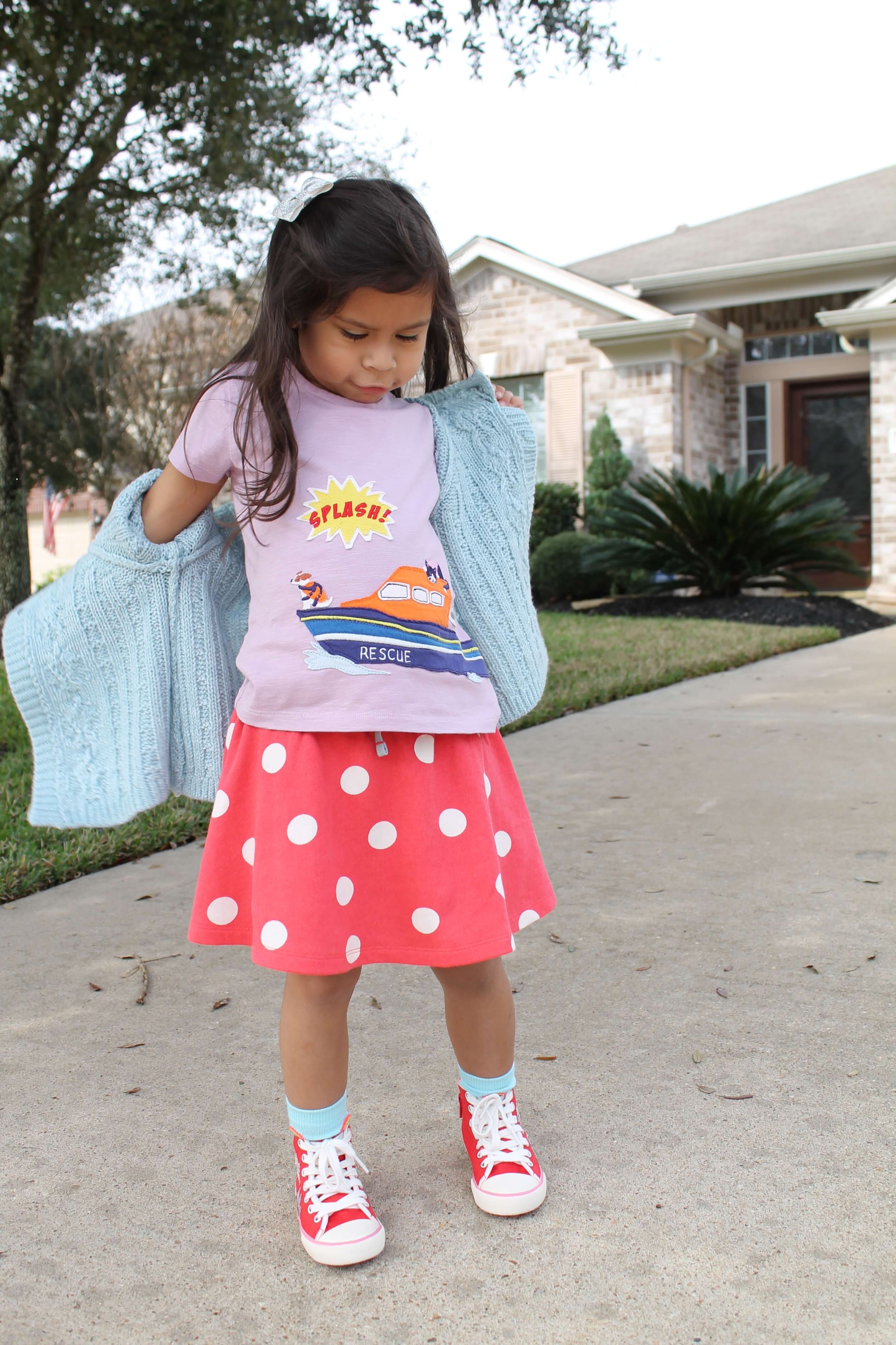 Spring outfit for toddler girls! Cute kids spring clothes with a hero & rescue theme. Mini Boden's spring line & 500 giveaway! #minibodentotherescue