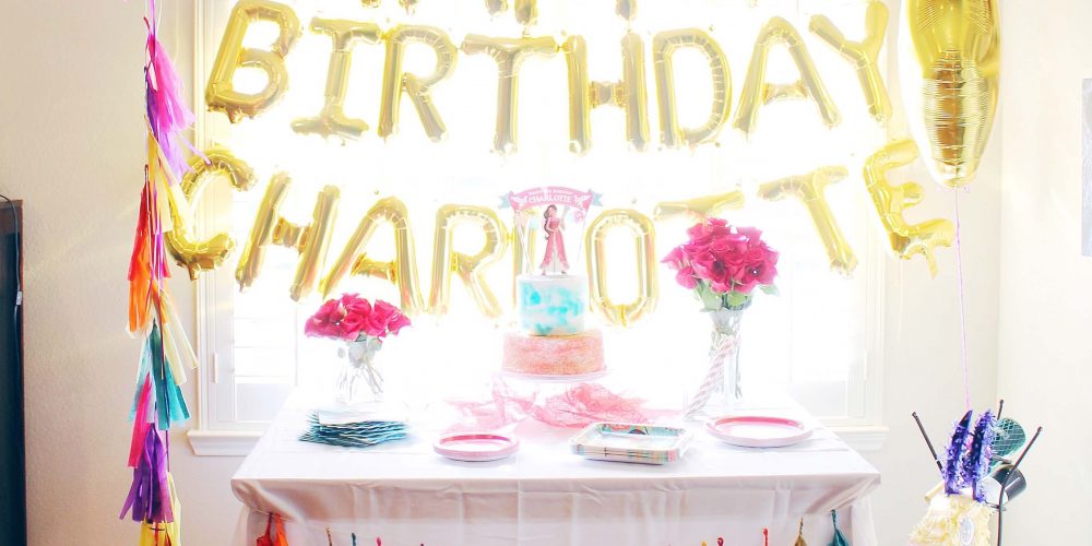 Elena of Avalor birthday party inspiration. The cutest themed fiesta!