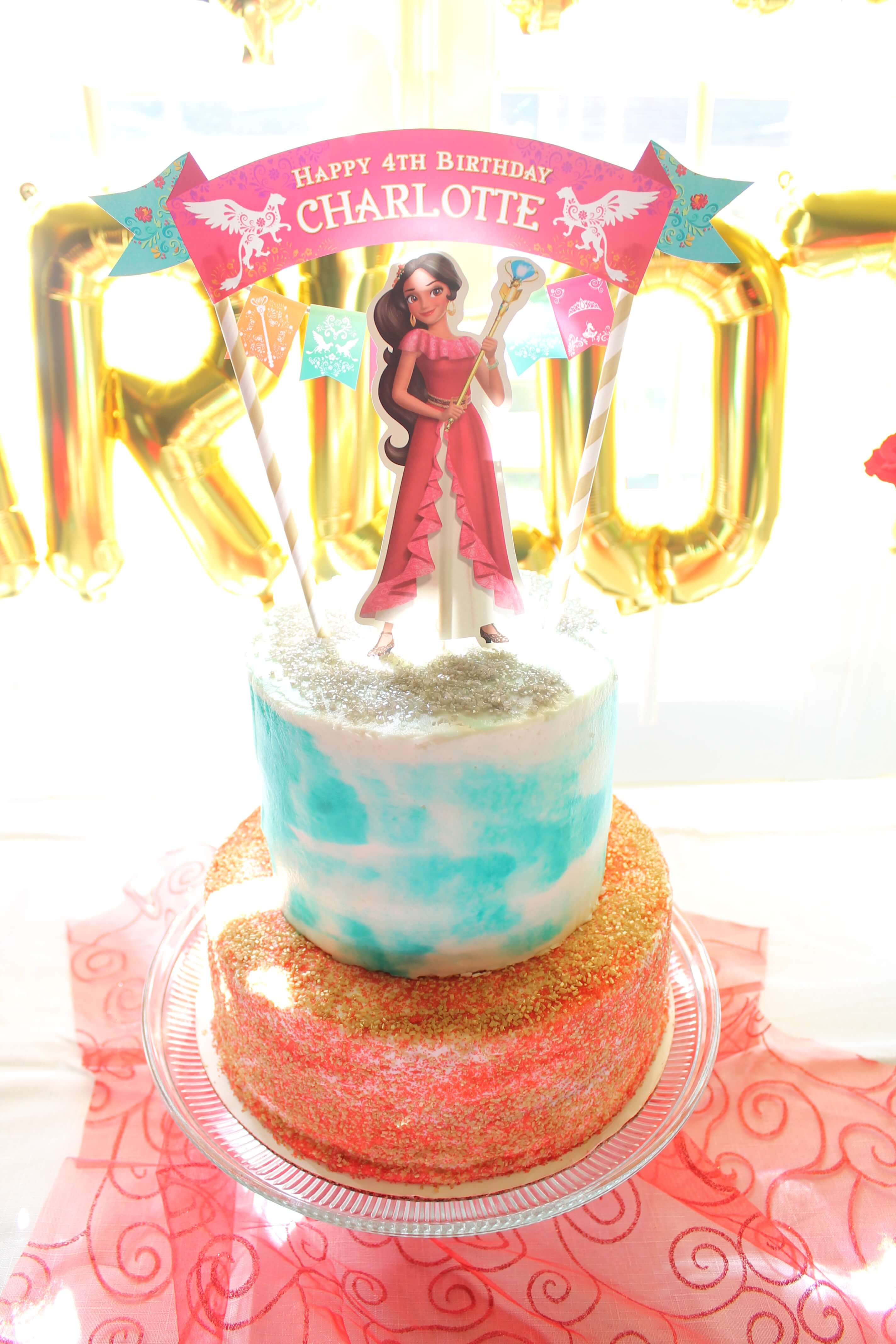 Elena of Avalor birthday party decor: Elena of Avalor birthday cake. The cutest themed fiesta inspiration.
