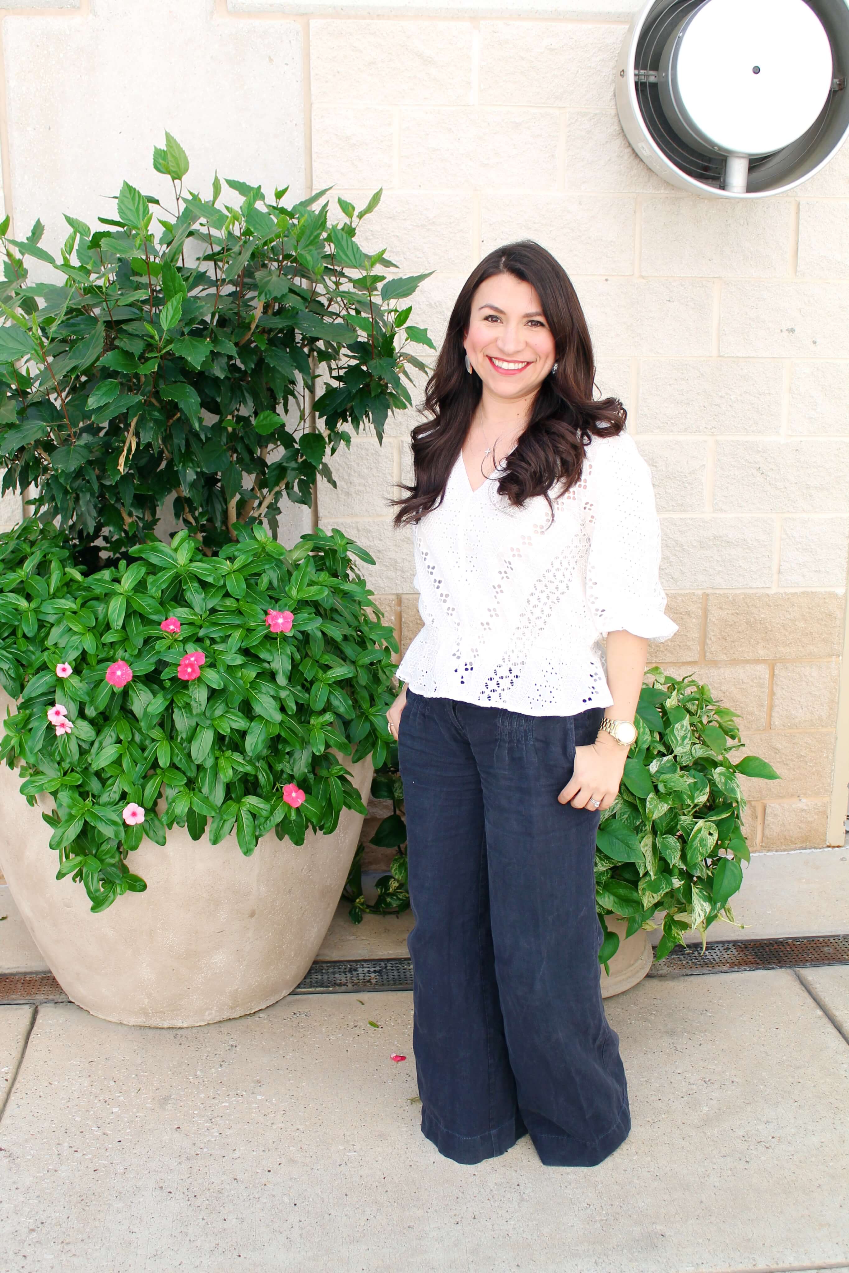 Eyelet top with linen pants. Mom style done right. 