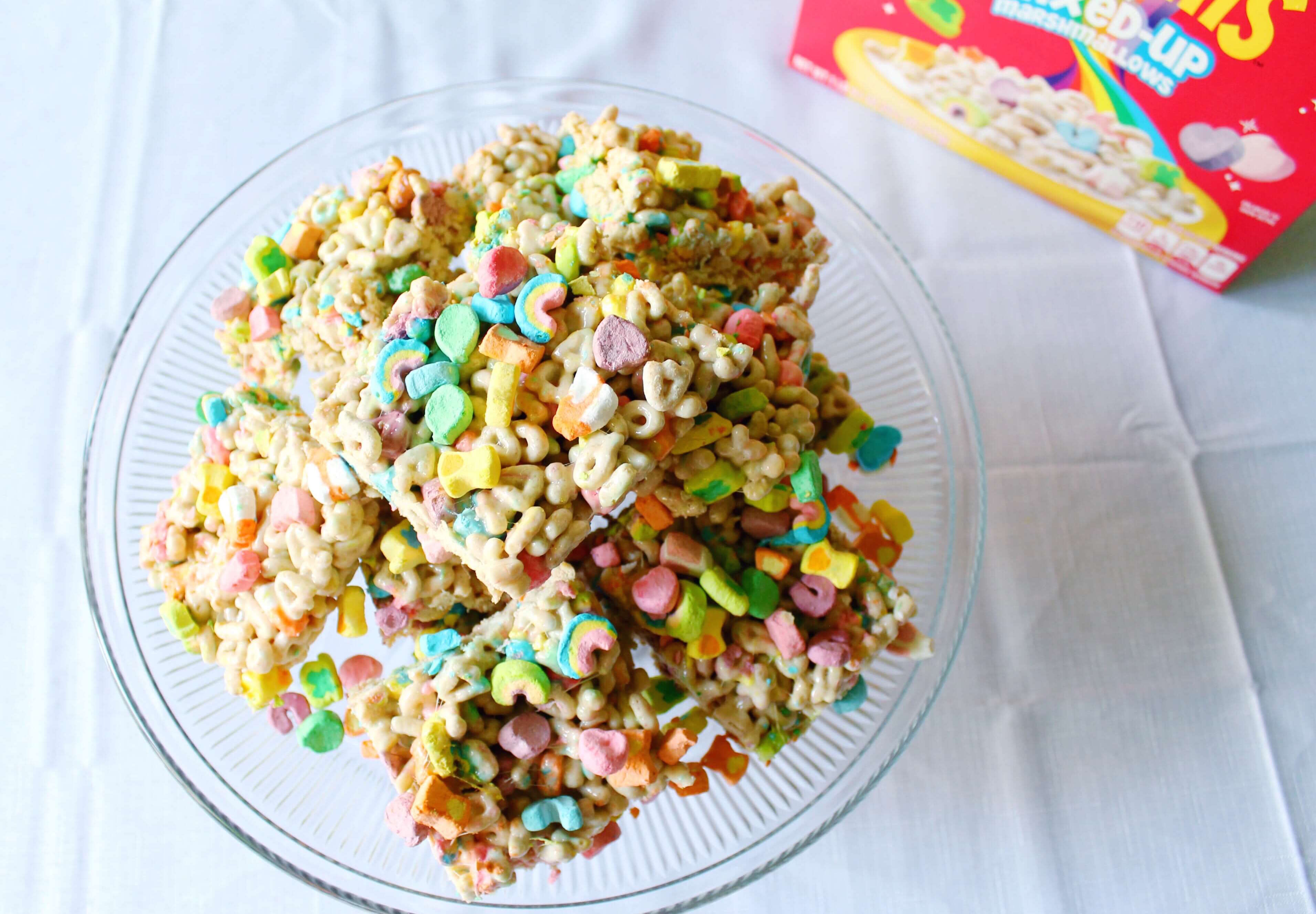 The best Lucky Charms Unicorn Treats. 