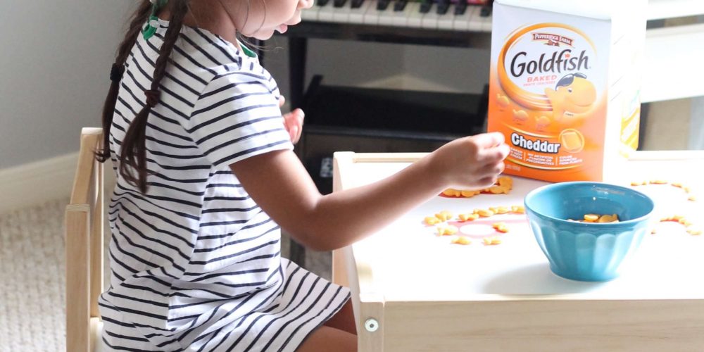 Preschool Goldfish activity. Letter recognition activity that your preschooler will eat up!