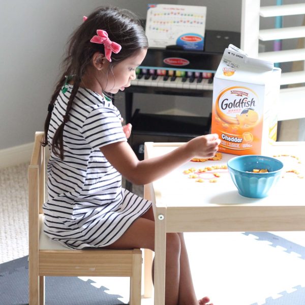 Preschool Goldfish activity. Letter recognition activity that your preschooler will eat up!