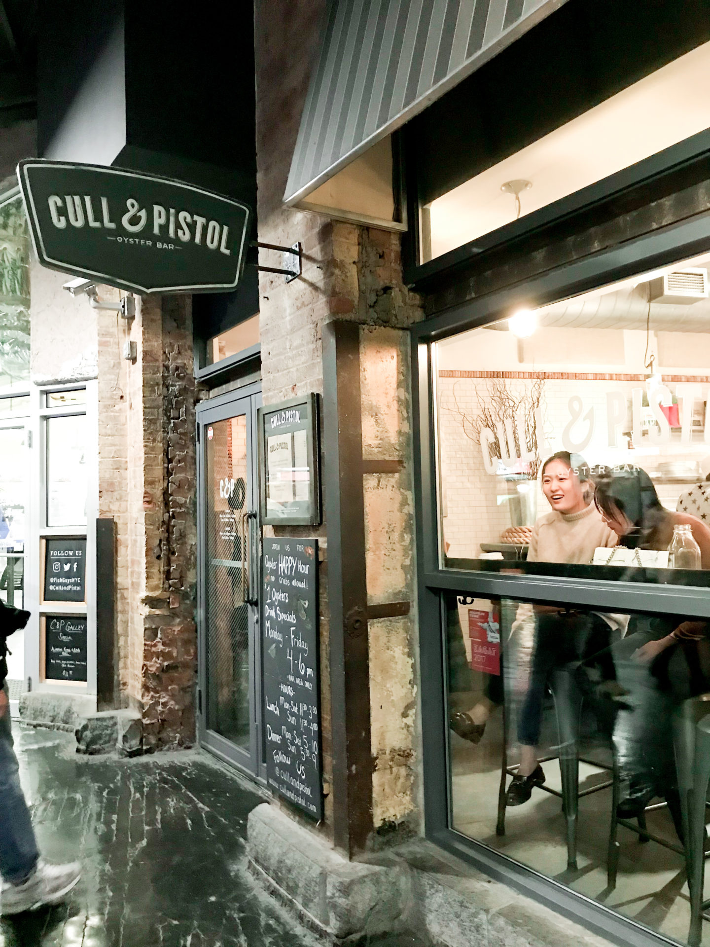 Our Favorite New York City Restaurants :: From Brunch to Late Night