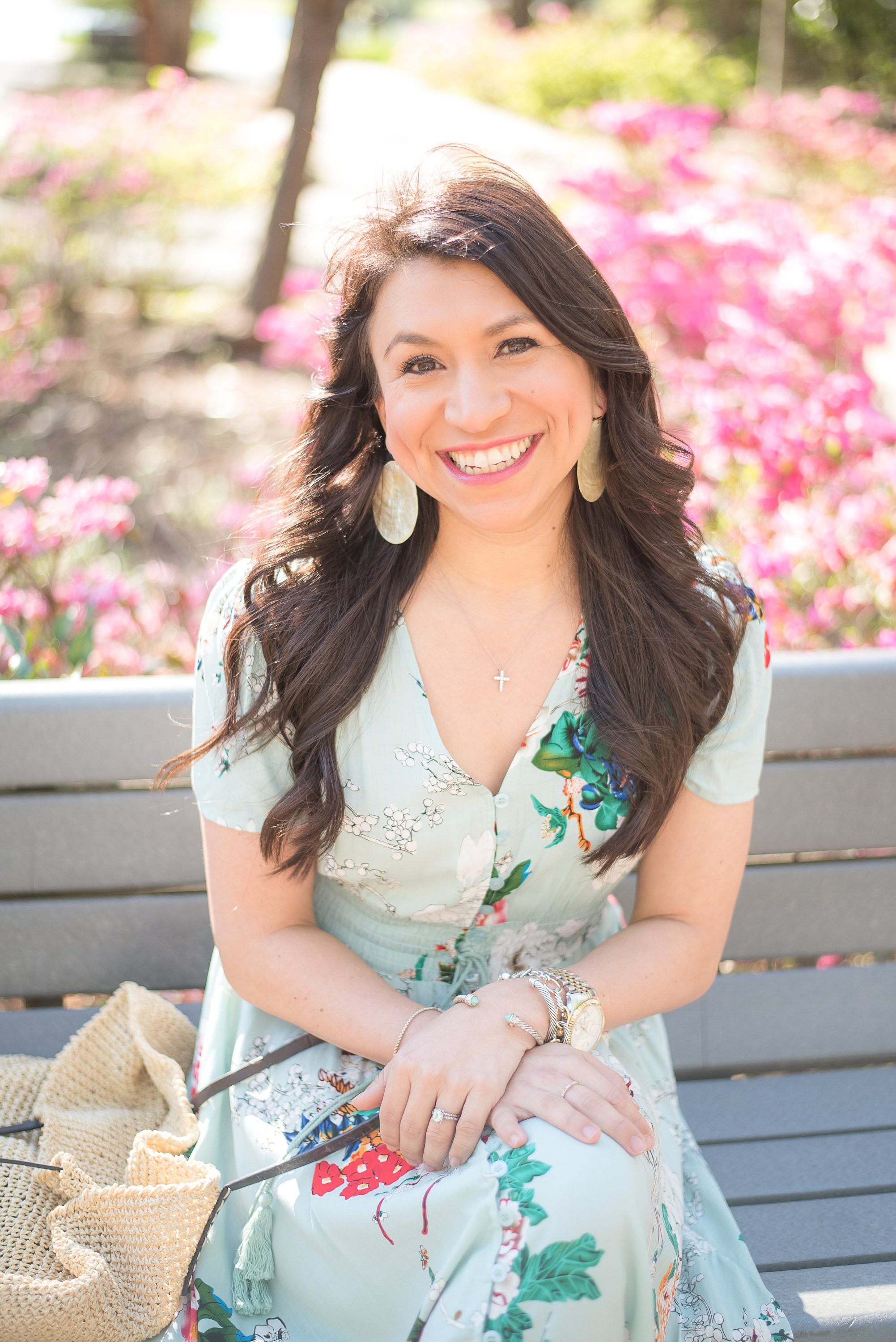 The best spring and summer dress under 30 dollars! #momstyle #fashioninspo #dress #springdresses #fashionchallenge #style challenge Photo by Tiffany Harston Photography - Atascocita family photographer, Eagle Springs photographer
