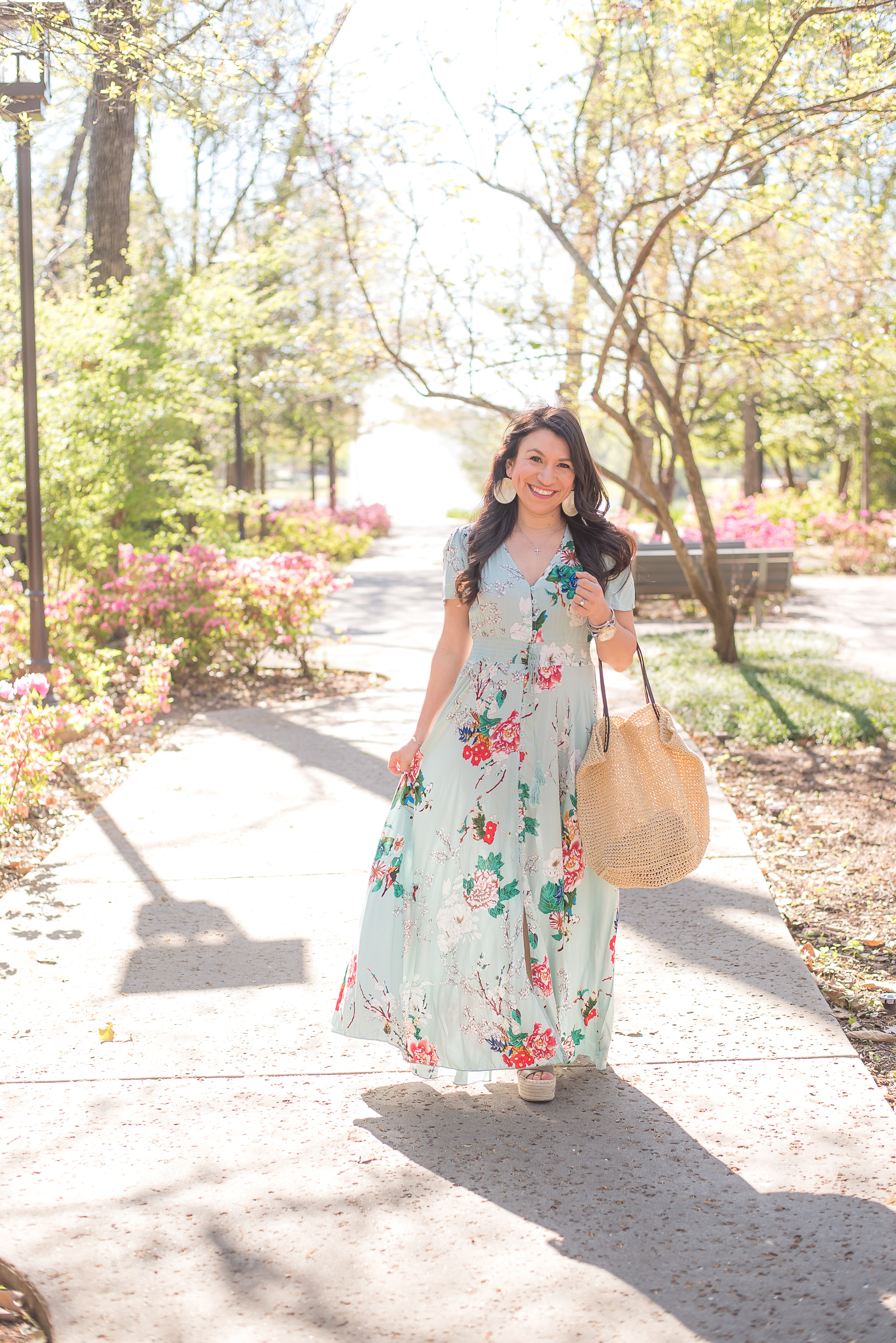 The best spring and summer dress under 30 dollars! #momstyle #fashioninspo #dress #springdresses #fashionchallenge #style challenge Photo by Tiffany Harston Photography - Atascocita family photographer, Eagle Springs photographer