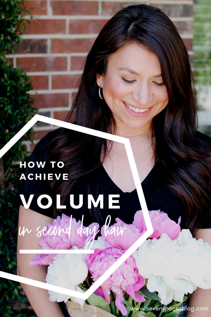 How to add volume with dry shampoo and a blow dryer. So easy and your hair will look fabulous! #ad #dovehaircare #hairtutorial #hairtips #dryshampoo #hairvolume