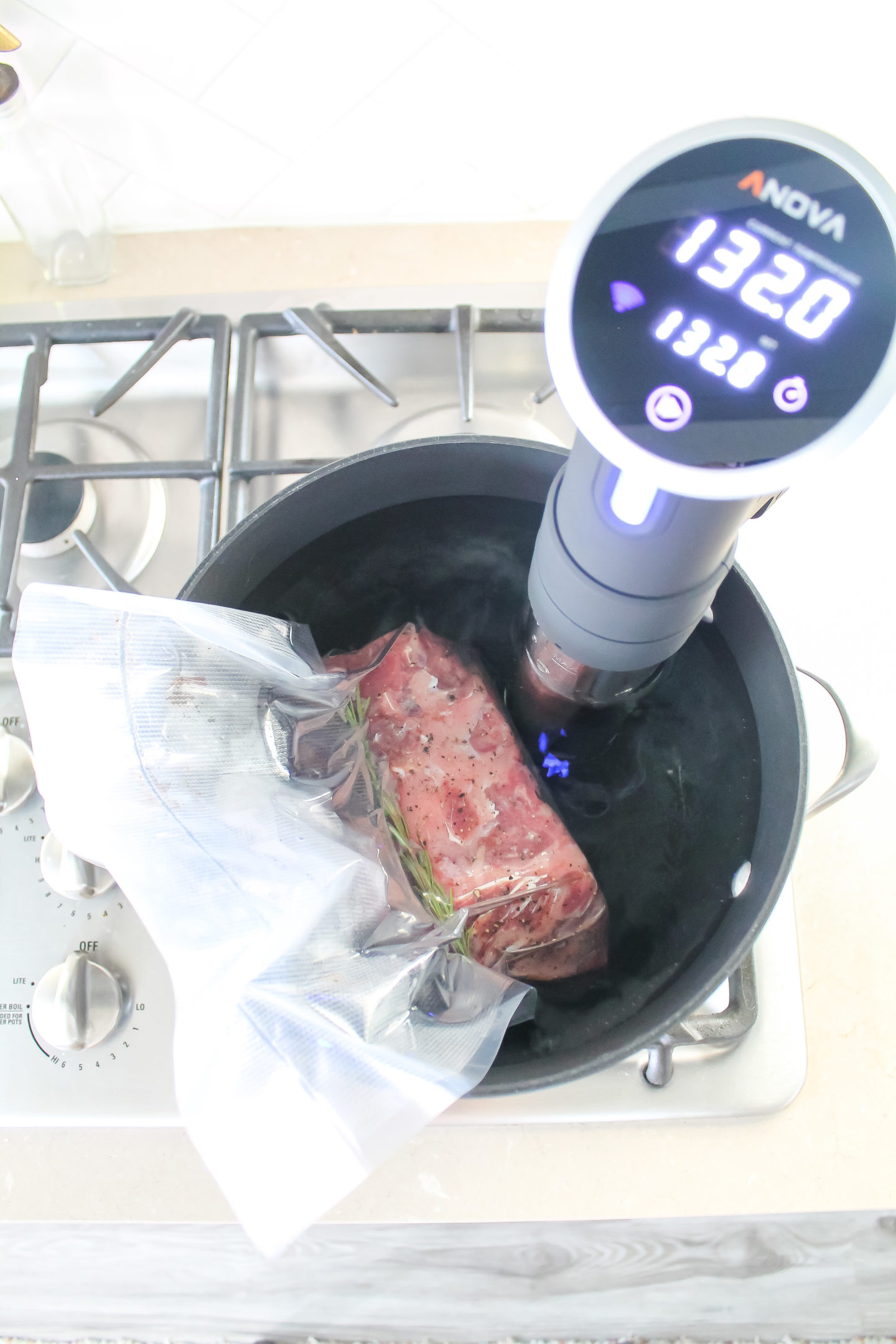 How to make the perfect prime rib using using a sous-vide! Grab your FoodSaver bags and sealing system and high quality prime rib for the best meal ever.