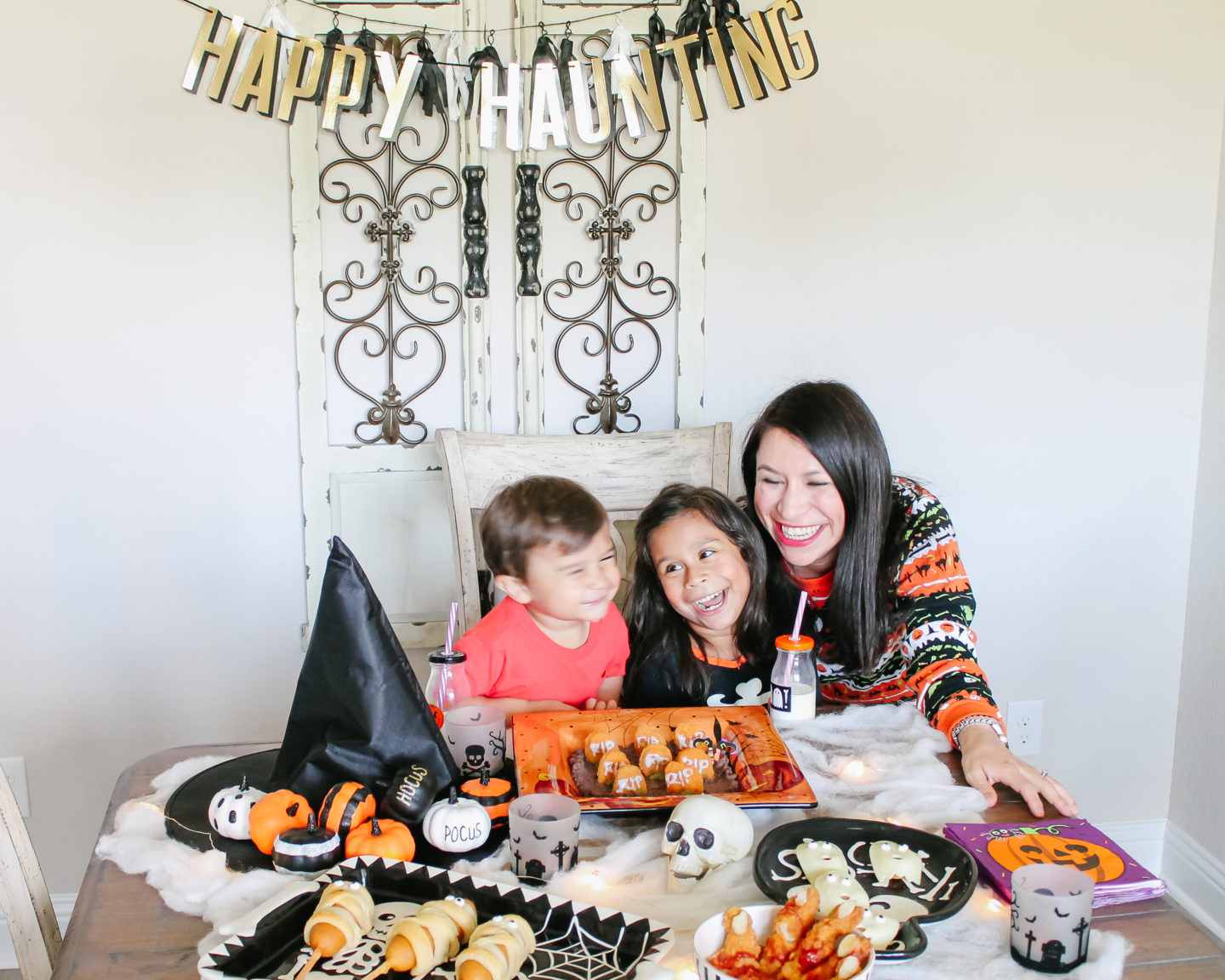 Cutest Halloween Party Ideas. Recreate your own ghoulish party spread with all of these @TysonBrand products are available at your local Walmart! srcset=