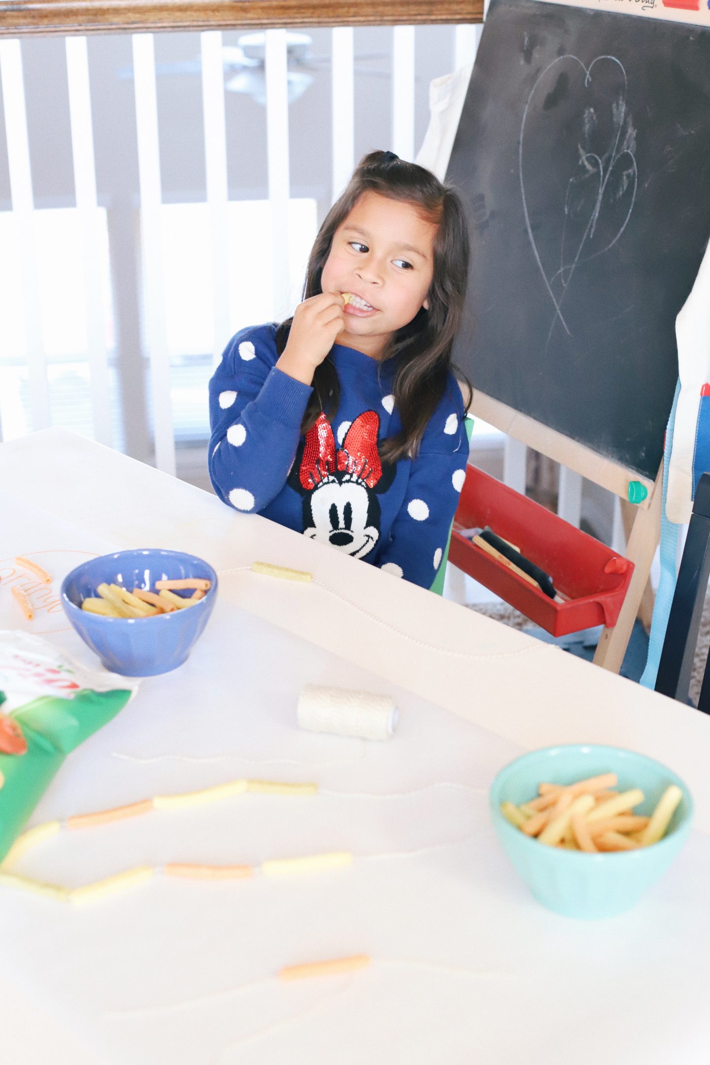 The perfect indoor winter activity to solve the problem of your kids' two most dreaded complaints: "I'm bored" and "I'm hungry." #toddleractivity #winteractivity #kidsactivity #preschool #sensory #motorskills