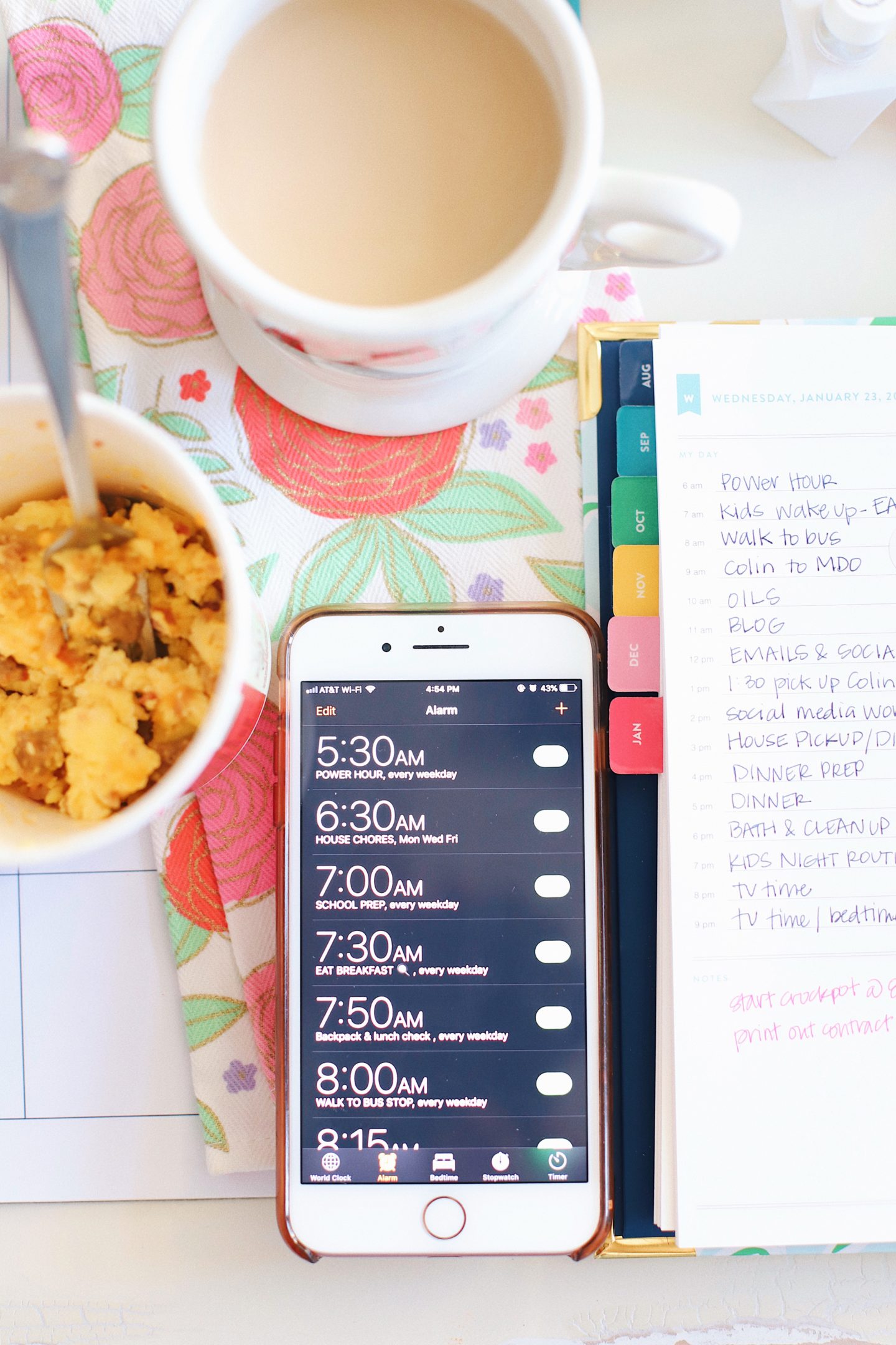 Block scheduling. Have you heard of it? This breaks it down along with a sample of a morning routine and how to create your own.