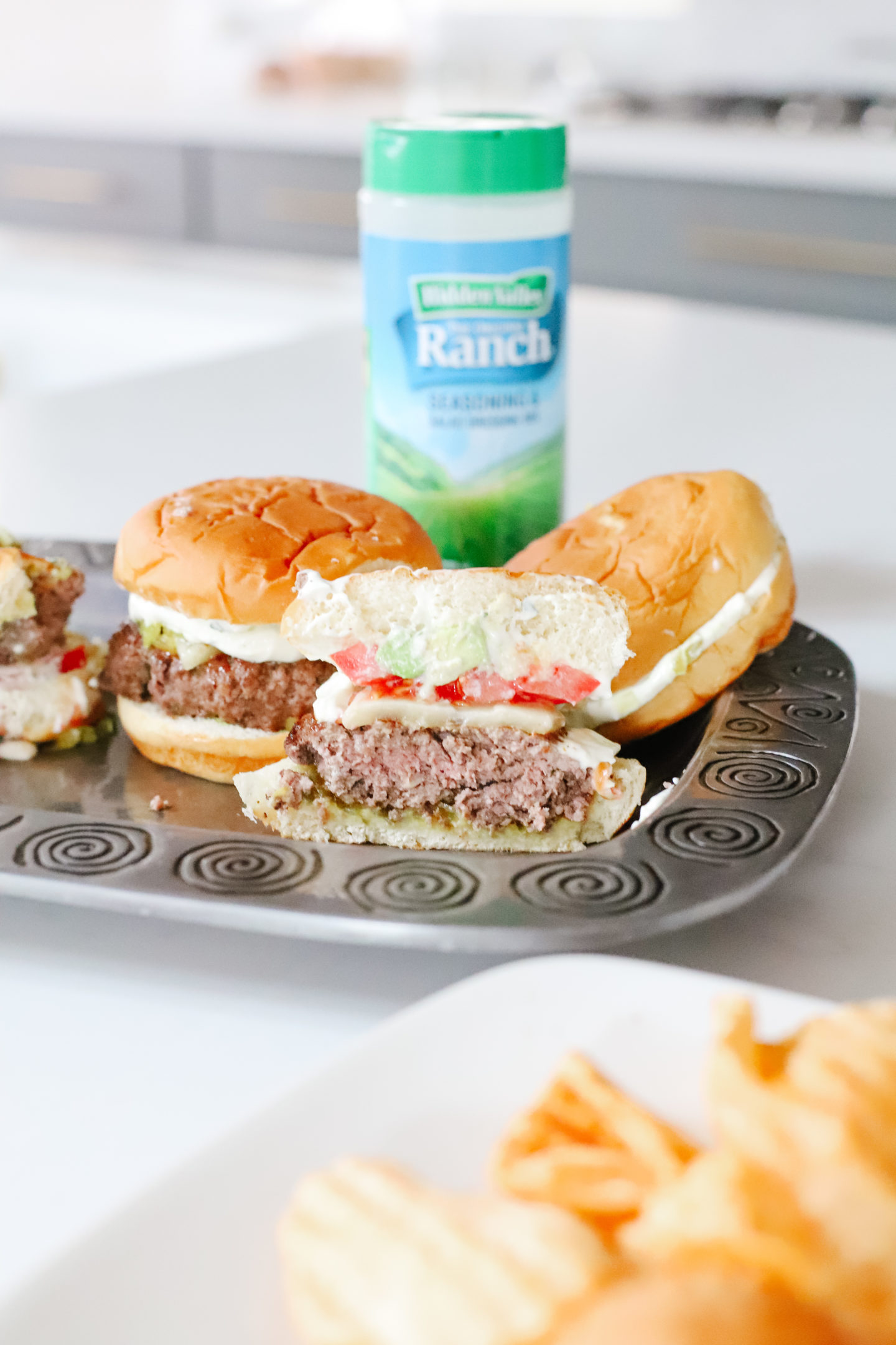 Ranch Cheeseburger Sliders that only take 15-minutes! So easy and delicious! The best weeknight dinner. #ad #HVRlove