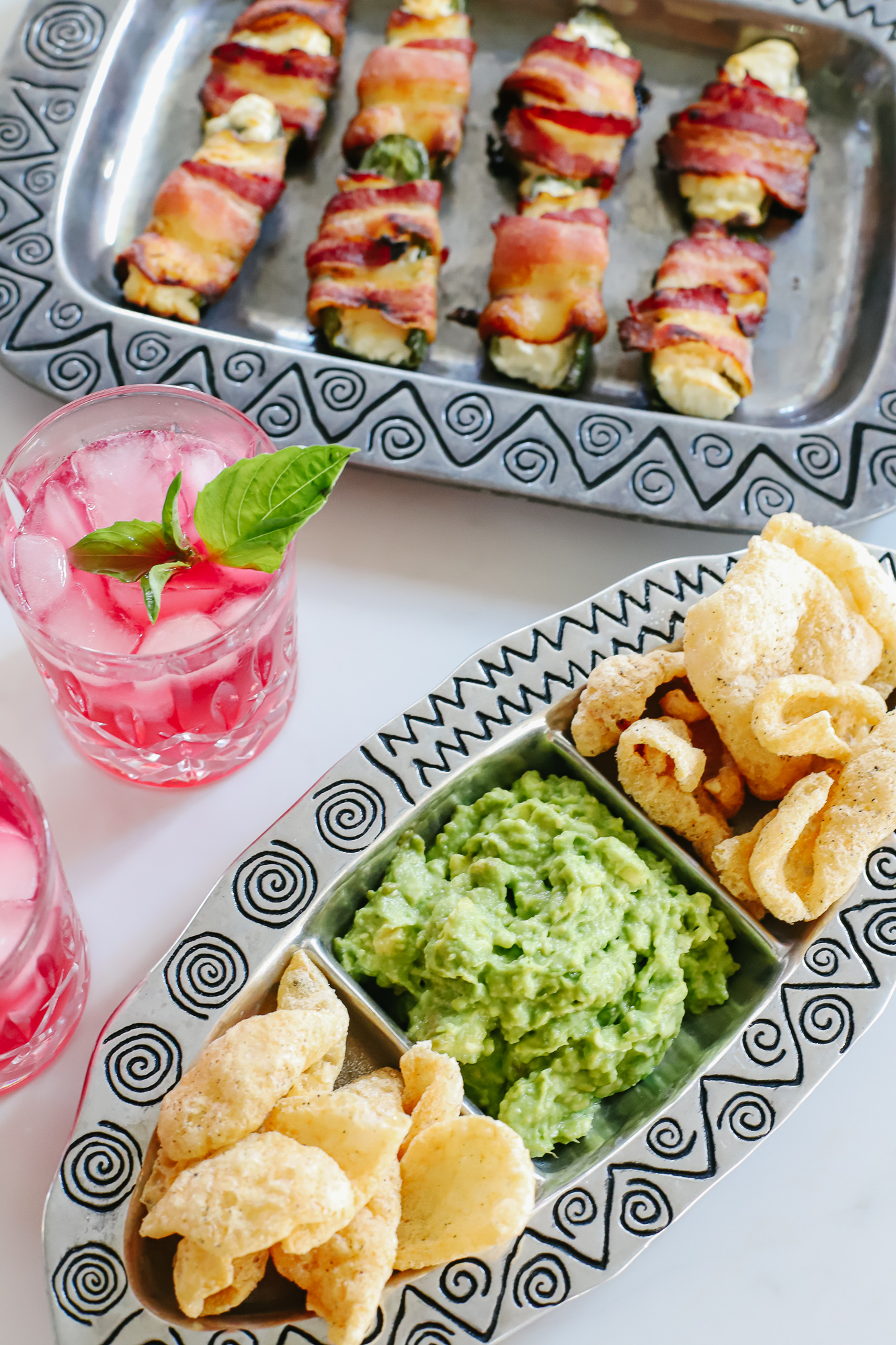 Keto Party Snacks & Drinks for fall gatherings with Sparkling Ice! #ad #getfizzy #sparklingicelife