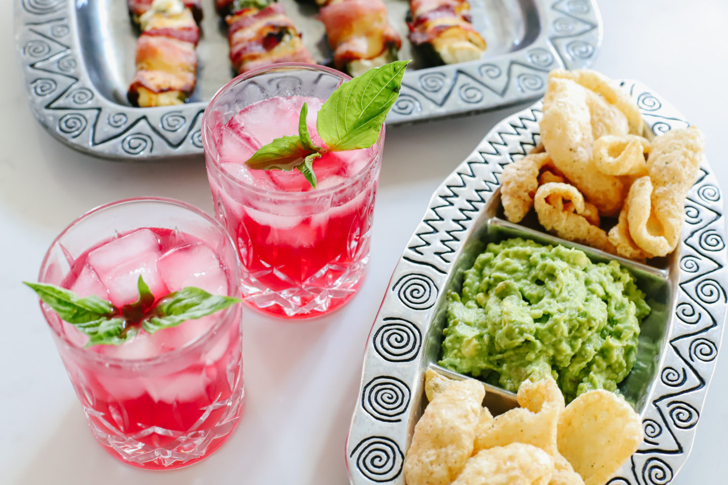 Keto Party Snacks & Drinks for fall gatherings with Sparkling Ice! #ad #getfizzy #sparklingicelife