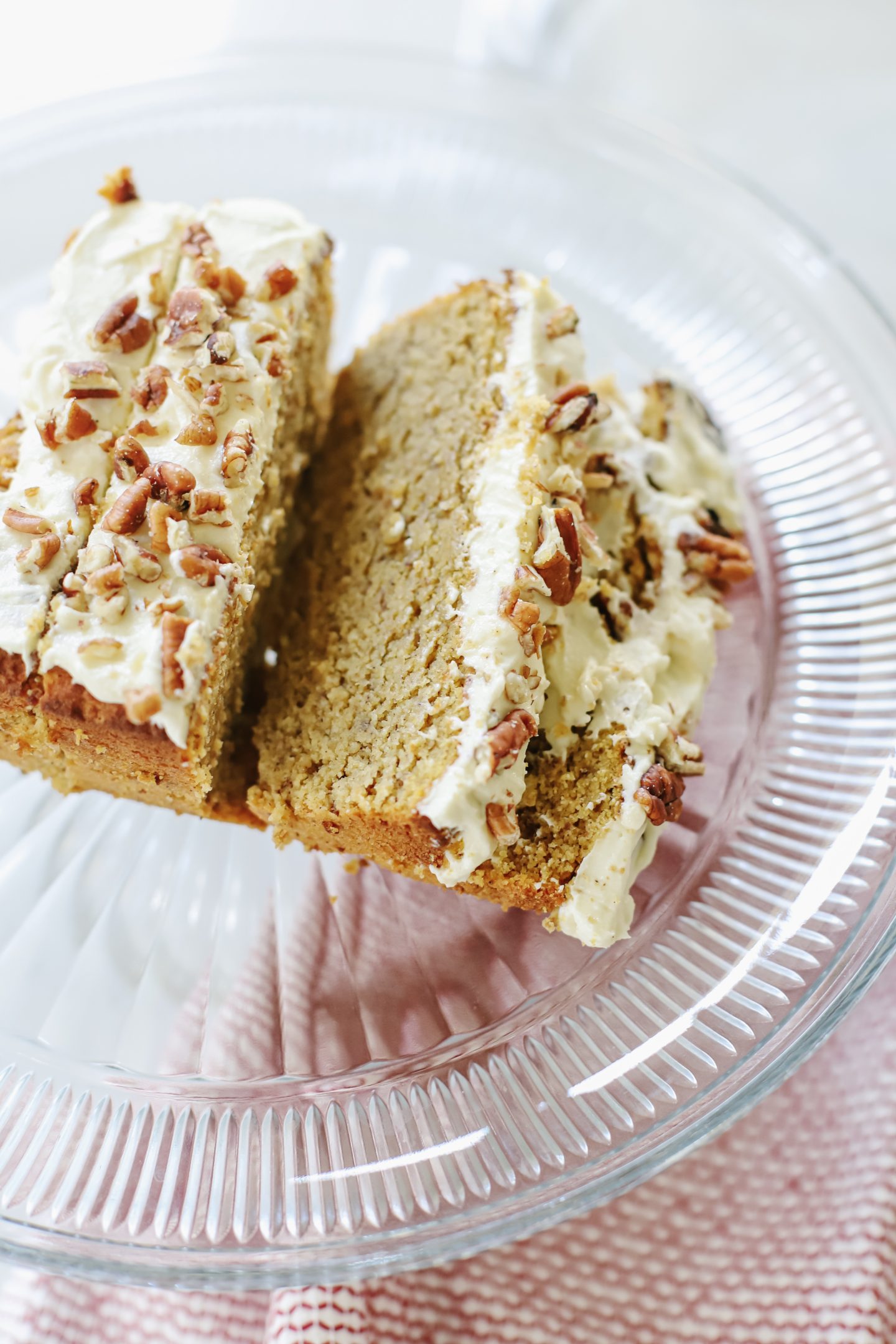 The best keto pumpkin bread with sugar-free cream cheese frosting! #keto #glutenfree