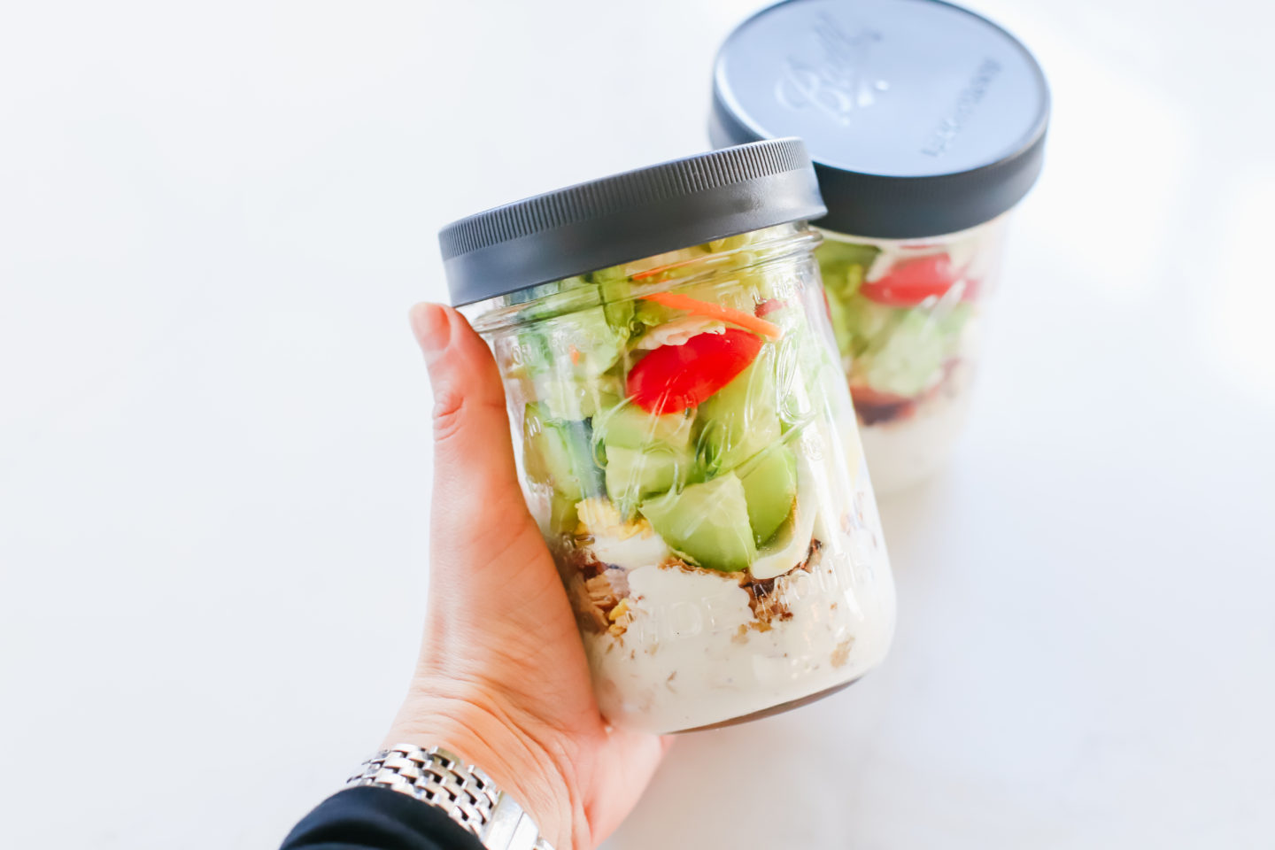 Meal prep with Ball® Jars to create the perfect Cobb Salad (Keto & Whole30® approved)! Add an easy and nutritious salad to your meal prep routine, always ready to go to help you stay on track! It's the perfect mason jar salad. #ad #Whole30WithBall #MadeWithBall #BallJars #Whole30Diet #BallInAJar @BallCanning
