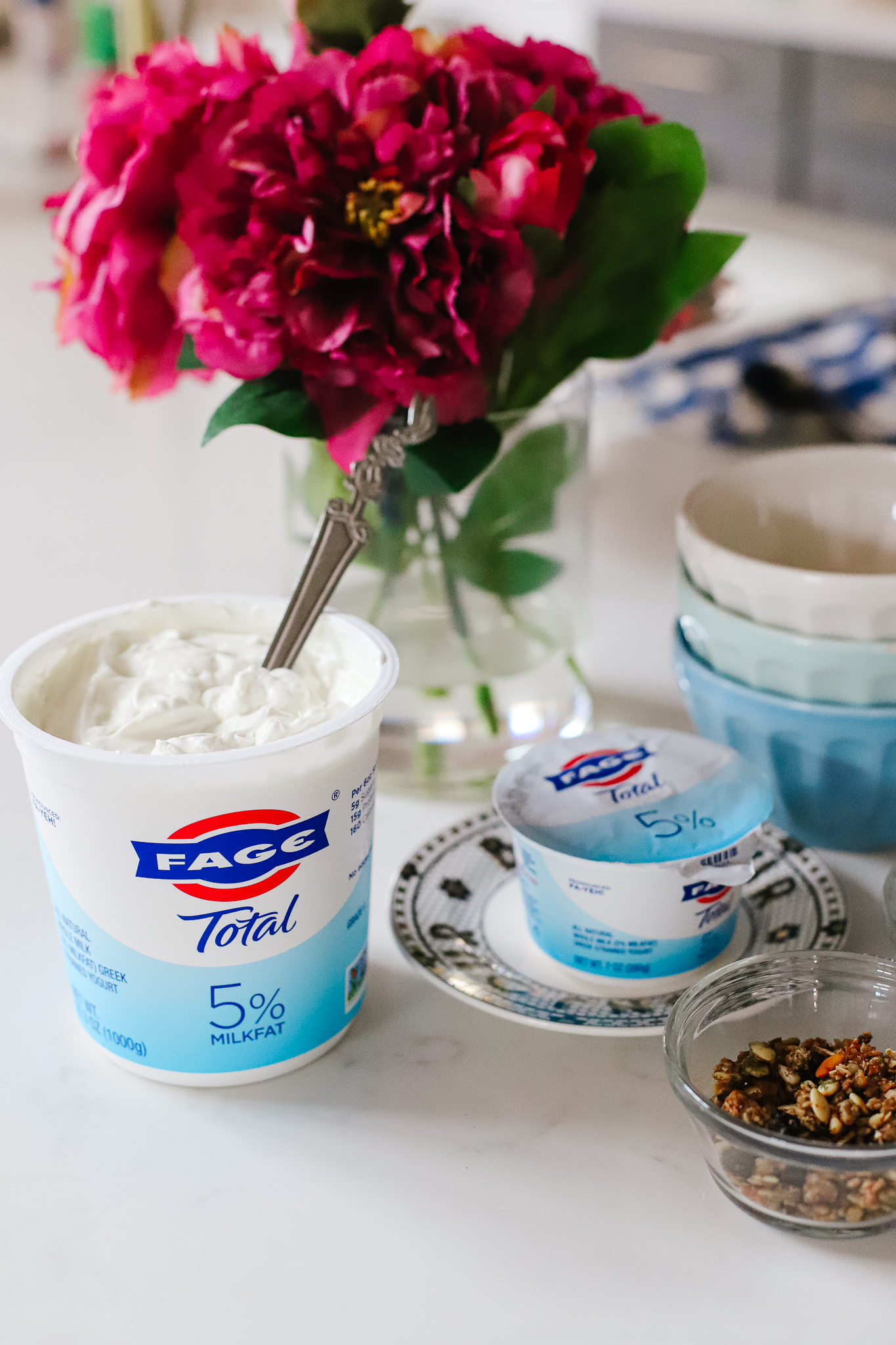 #ad The very best plain Greek yogurt: FAGE Total 5% Plain Greek Yogurt! The perfect afternoon snack for the keto lifestyle. #PlainExtraordinary @FAGE