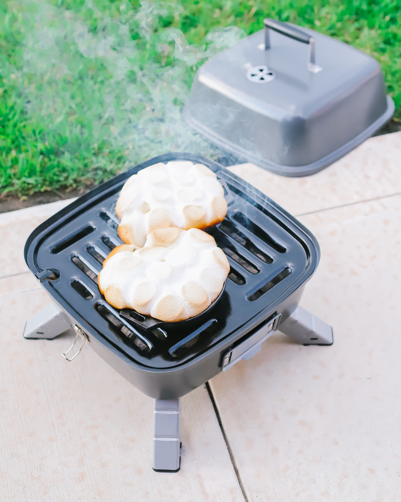 Pampered Chef Outdoor Portable Grill for s'mores and more! #ad