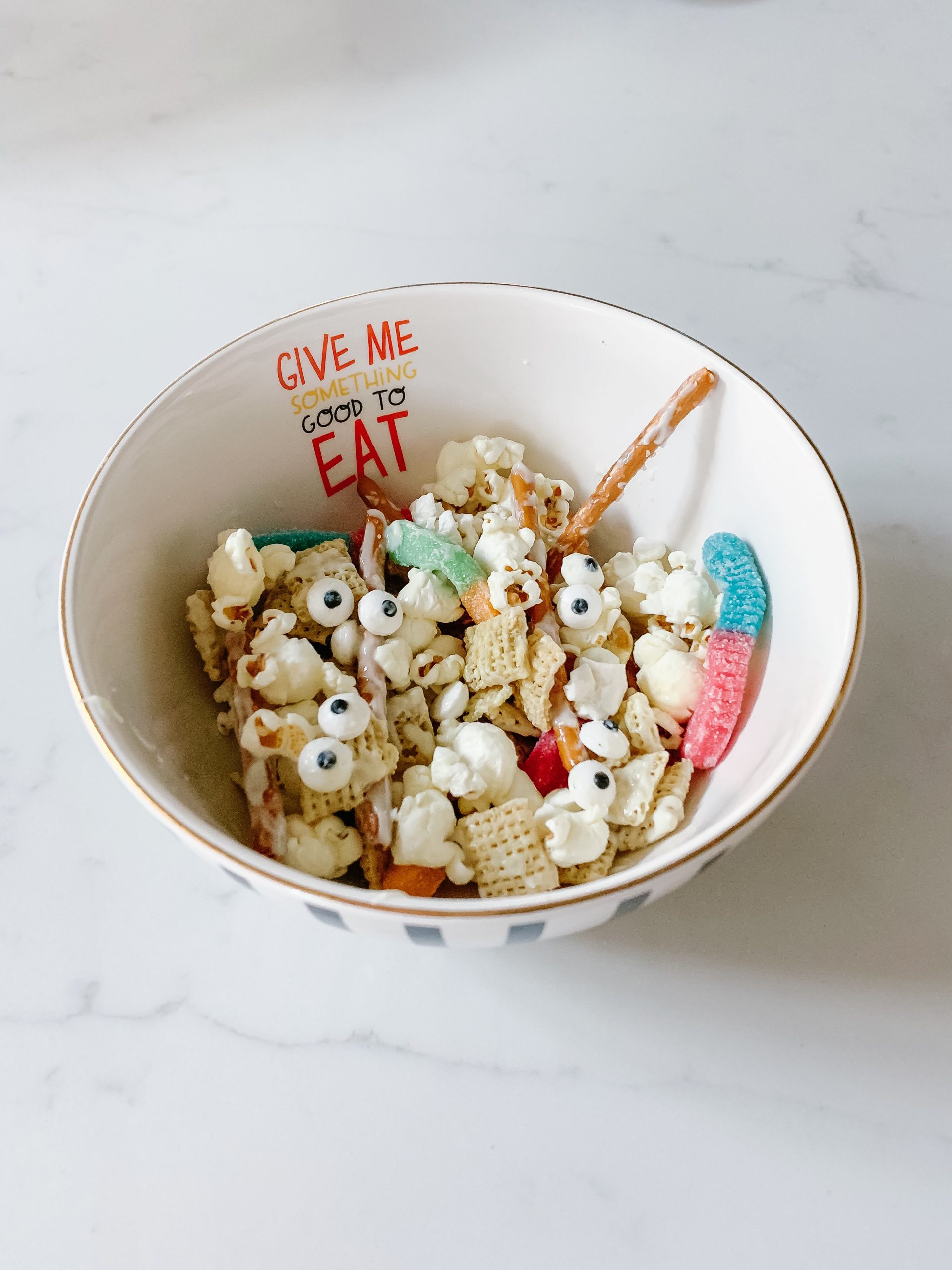 Easy, Festive, & Spooky Halloween Bark